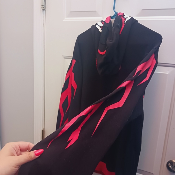 WWE Black and Red Zip Up Sweater - Picture 10 of 12